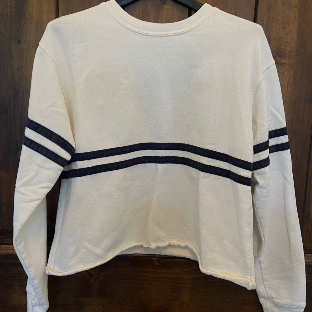 Brandy Melville sweatshirt